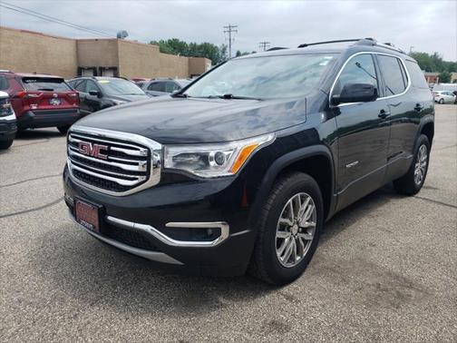 2019 GMC Acadia SLE-2