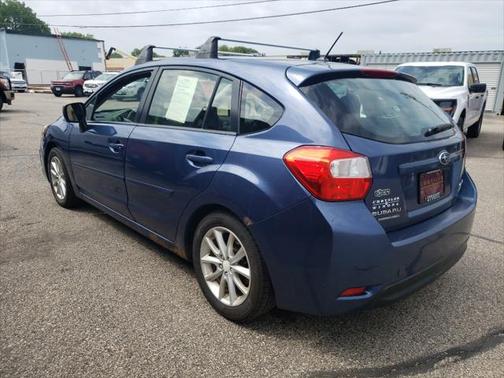 2013 Subaru Impreza 2.0i Premium