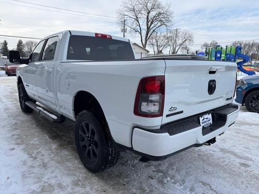 2024 RAM 2500 Big Horn Crew Cab 4x4 6'4' Box