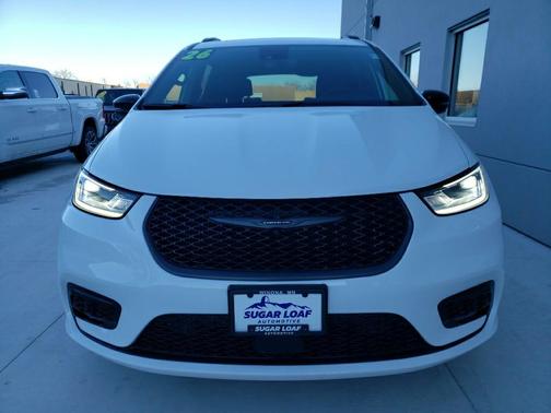 2026 Chrysler Pacifica Limited