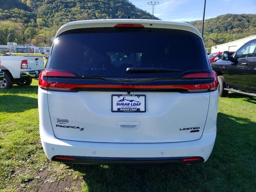 2026 Chrysler Pacifica Limited