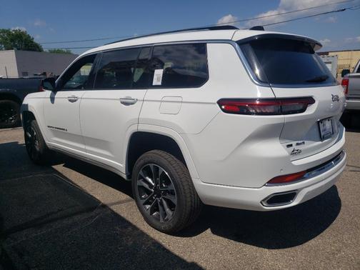 2023 Jeep Grand Cherokee L Overland