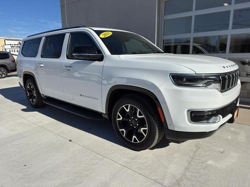 2025 Jeep Wagoneer L Series III 4x4