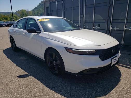 2023 Honda Accord Hybrid Base
