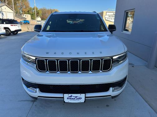 2023 Jeep Wagoneer L Series III 4x4