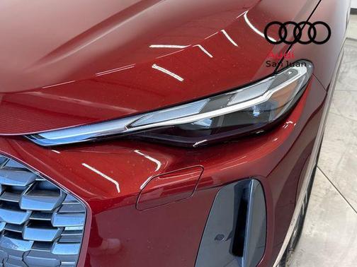 2025 Audi Q5 Premium TFSI quattro S tronic