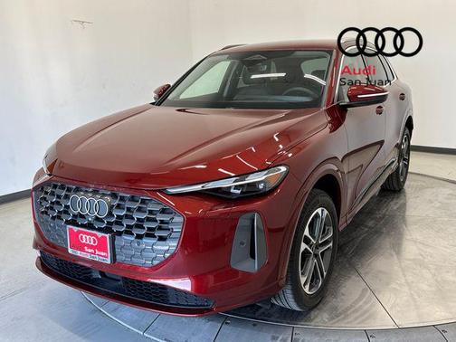 2025 Audi Q5 Premium TFSI quattro S tronic