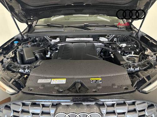 2025 Audi Q5 Premium TFSI quattro S tronic