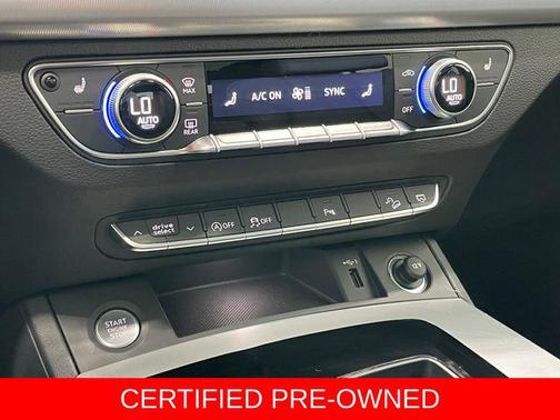 2025 Audi Q5 45 S line Premium