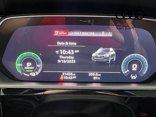 2022 Audi e-tron Premium quattro
