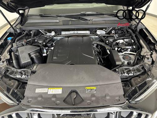 2025 Audi Q5 Premium Plus TFSI quattro S tronic