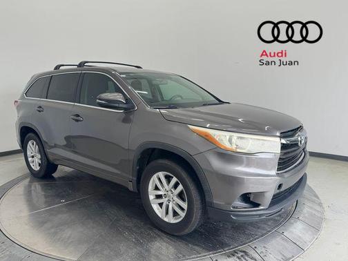 Predawn Gray Mica 2015 Toyota Highlander LE