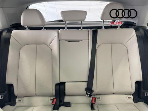 2025 Audi Q3 45 S line Premium Plus