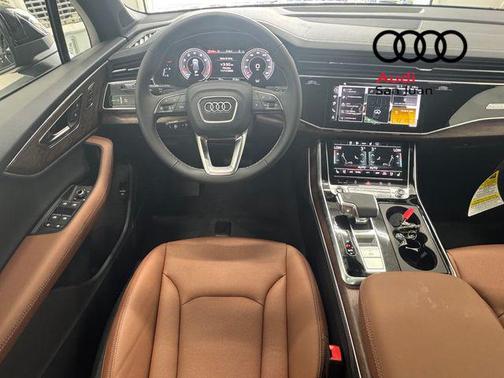 2026 Audi Q7 55 Premium Plus