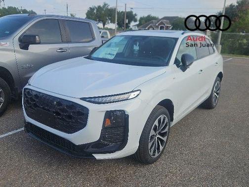 Glacier White Metallic 2026 Audi Q3 TFSI quattro S tronic