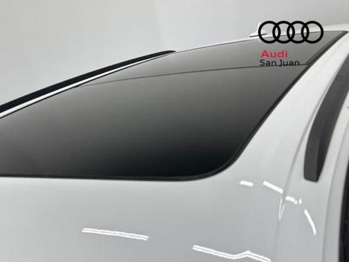 2023 Audi Q7 45 Premium Plus