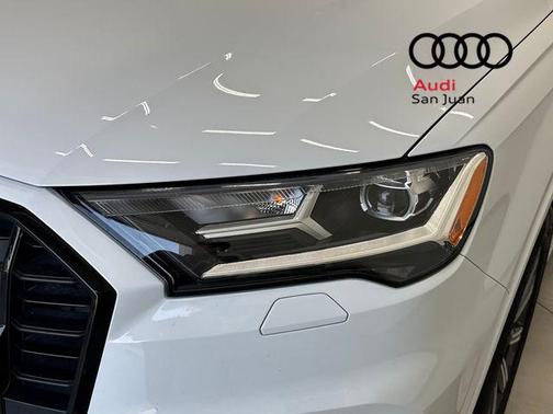 2023 Audi Q7 45 Premium Plus