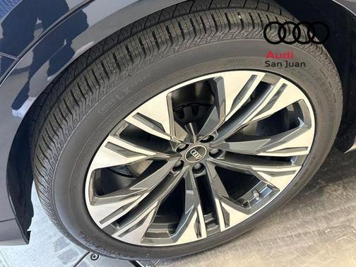 2026 Audi Q8 55 Premium Plus