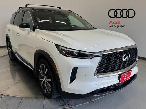 Majestic White/Black Obsidian 2024 INFINITI QX60 AUTOGRAPH