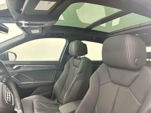 2021 Audi Q3 45 S line Premium