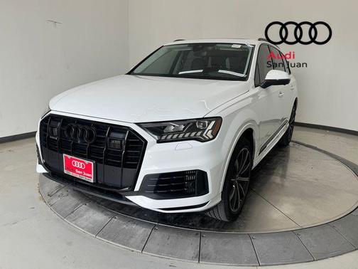 Glacier White Metallic 2023 Audi Q7 55 Prestige