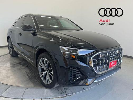 Mythos Black Metallic 2025 Audi Q8 55 Premium