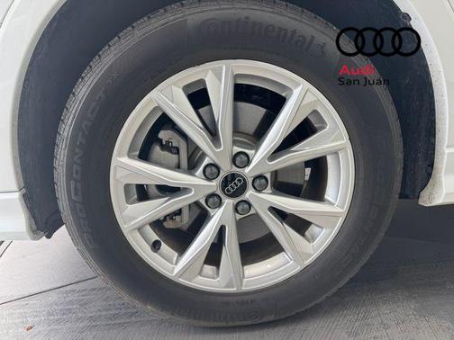 Glacier White Metallic 2025 Audi Q3 Premium 45 TFSI S line quattro Tiptronic