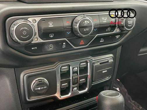 2022 Jeep Gladiator Altitude 4x4