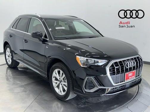 2022 Audi Q3 45 S line Premium