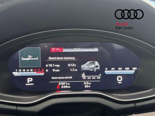 2022 Audi Q5 40 Premium Plus