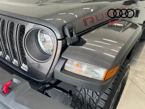 Granite Crystal Metallic Clearcoat 2021 Jeep Gladiator Rubicon
