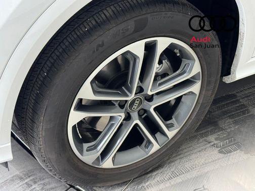 2025 Audi Q5 Premium TFSI quattro S tronic