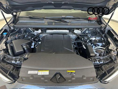 2025 Audi Q5 Premium Plus TFSI quattro S tronic