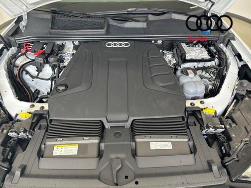 2026 Audi Q7 45 Premium
