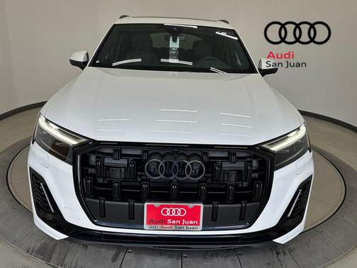 2026 Audi Q7 45 Premium