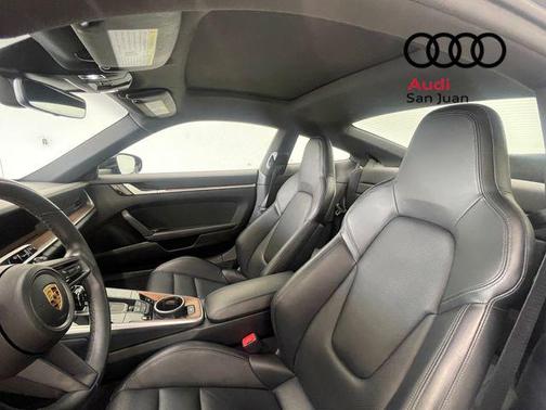 2021 Porsche 911 Carrera