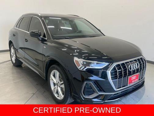 2024 Audi Q3 Premium Plus 45 TFSI S line quattro Tiptronic