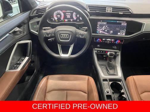 2024 Audi Q3 Premium Plus 45 TFSI S line quattro Tiptronic