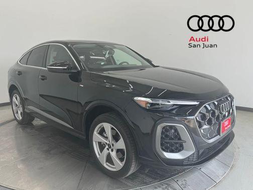 Mythos Black Metallic 2026 Audi Q5 Sportback Premium Plus TFSI quattro S tronic