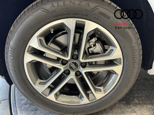 2025 Audi Q5 Premium TFSI quattro S tronic