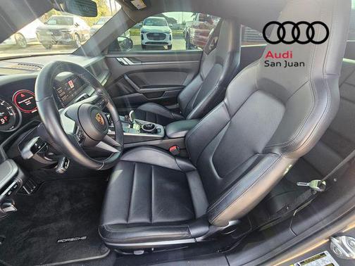 2021 Porsche 911 Carrera