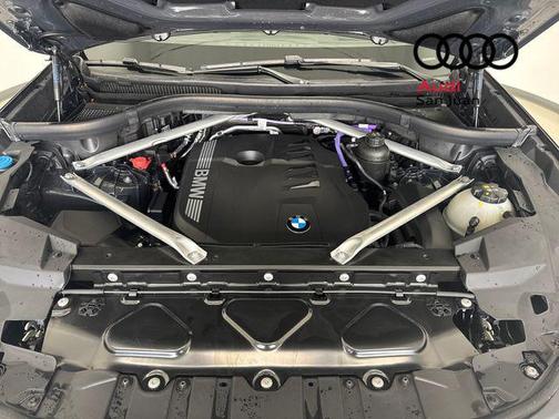 Dravit Gray Metallic 2024 BMW X5 sDrive40i