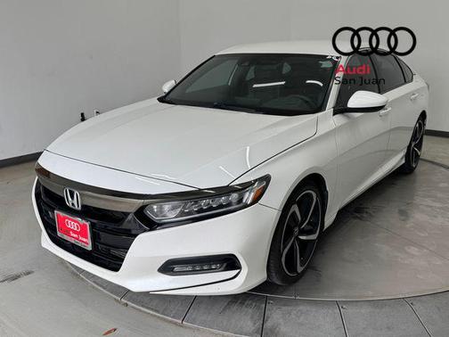 Platinum White Pearl 2018 Honda Accord Sport