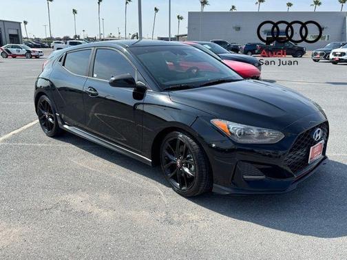 2019 Hyundai Veloster Base