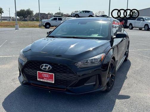 2019 Hyundai Veloster Base