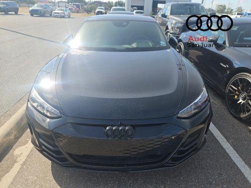 2022 Audi e-tron GT Premium Plus