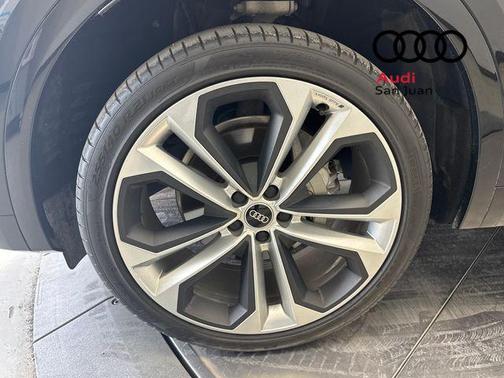 2023 Audi Q5 45 S line Premium Plus