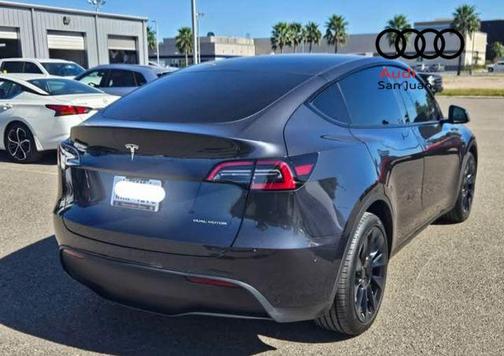 2024 Tesla Model Y Long Range Dual Motor All-Wheel Drive