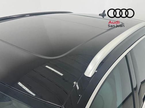 Mythos Black Metallic 2024 Audi Q3 45 S line Premium Plus