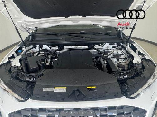 Arkona White 2025 Audi Q5 Premium TFSI quattro S tronic